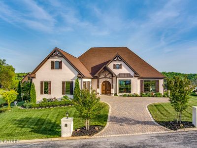 124 Nightingale Dr