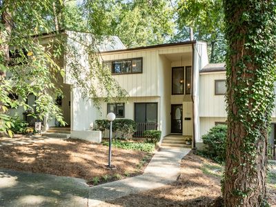 709 E Millbrook Rd