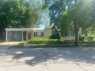 202 3rd St