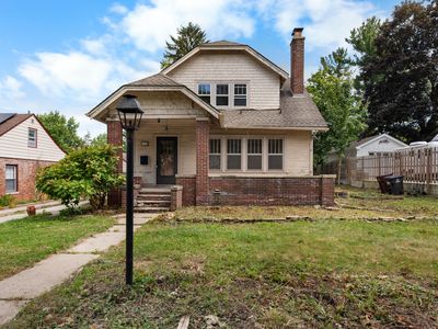 805 Mount Vernon Ave