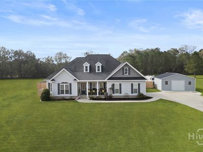 440 Rivercrest Drive