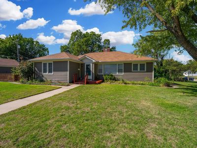 Property at 521 N Battin Ave, Wichita, KS