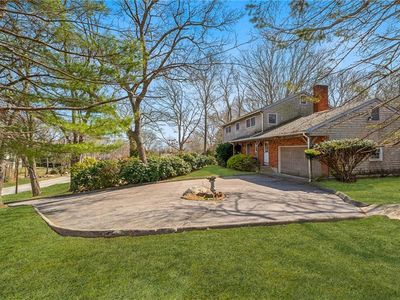 134 Winnapaug Rd