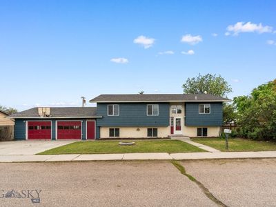 104 Cloudrest St