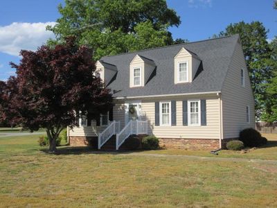 11 Lee St