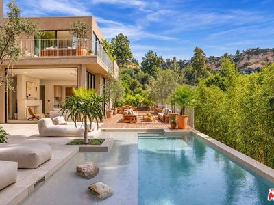 2267 Betty Ln