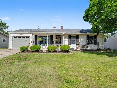1160 Fairmont Dr