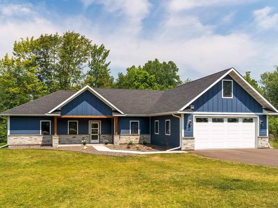 4889 Peyton Dr