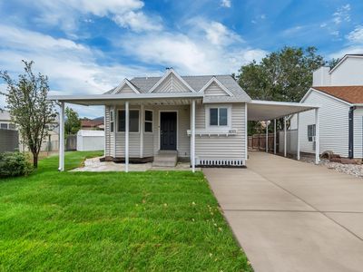 8093 W Faust Cir