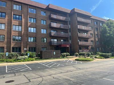 2000 Chestnut Ave APT 207