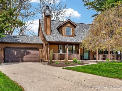 5011 Brookcrest Ct SW