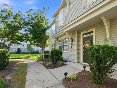 2453 Leytonstone Dr