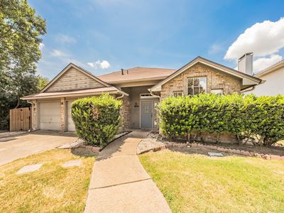 4631 Essex Dr