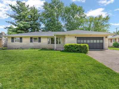Property at 1027 E Logan St, Brownsburg, IN