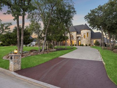 1000 Braewood Ct