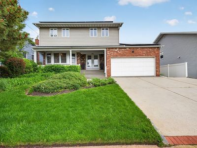 282 Greenway Rd