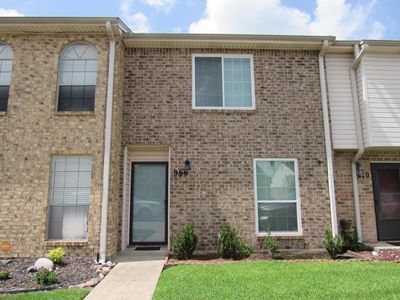 966 Sunmeadow Dr
