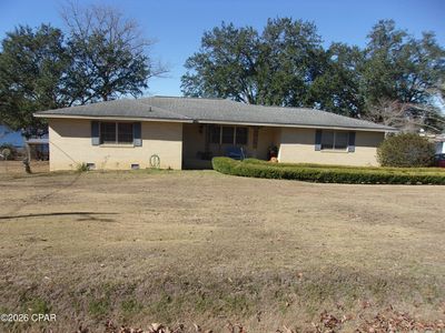 2735 Marian Dr