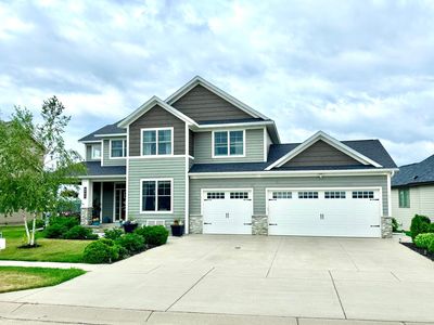 4995 Chalet Ct