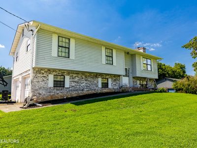 521 Deerfield Cir
