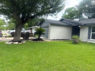 10431 Long River Dr