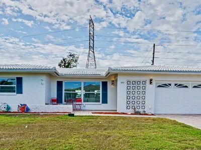 3662 97th Ave N
