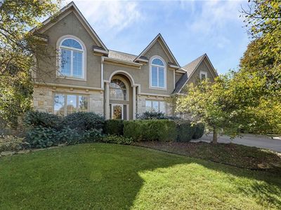 5211 W 164th Ter