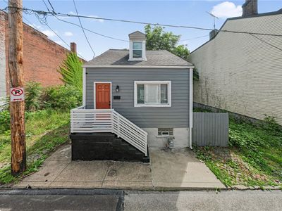 1012 Constance St