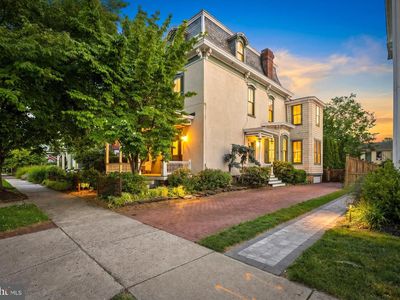 204 E Washington Ave