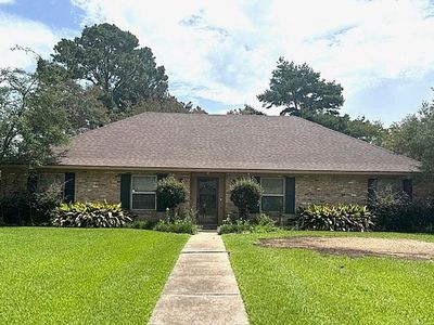 603 Sweetbriar Dr