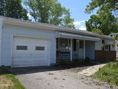 107 Bolingbroke Court