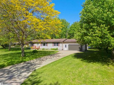 4225 Benson Rd