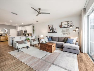 1028 Hampton Cir #63