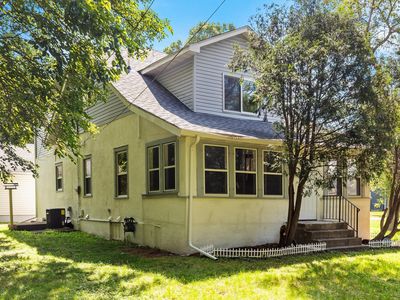 3737 Baker Rd