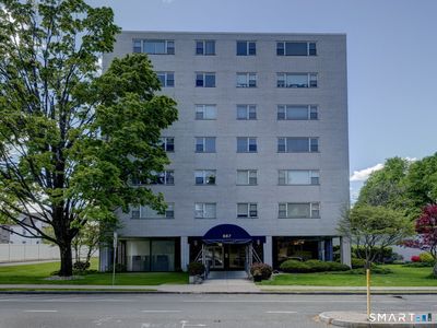 891 Farmington Avenue #6C