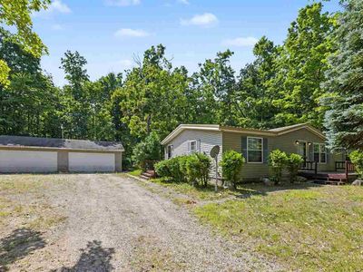 Property at 9080 Cedarhurst Dr, Cheboygan, MI