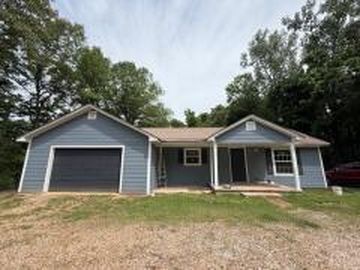 544 Mobile St