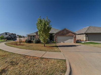 605 Carolyn Ridge Rd