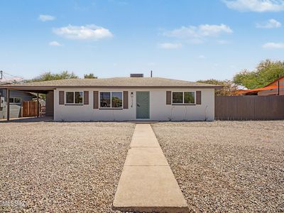 1322 N Rosemont Blvd