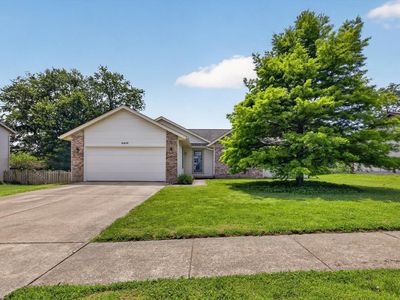 4406 E Carrington Ct