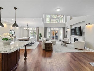 208 Shearwater Ct W APT 15