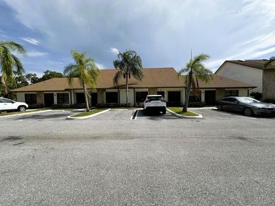 1040 PARKSIDE GREEN Drive #C