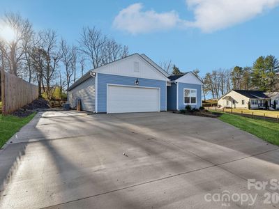 3567 Farmfield Dr