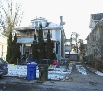 121-12 Orange St