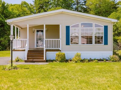 82 Georges Loop