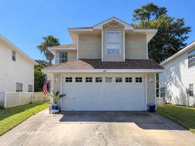 Property at 219 Twin Lakes Ln, Destin, FL