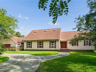 719 Poquoson Ave