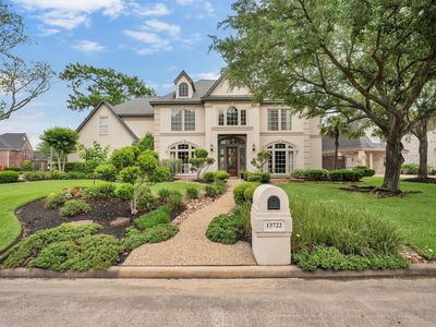 13722 Fir Glen Ln