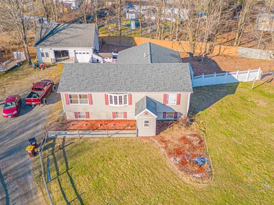 10 Spring Valley Lane