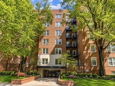 715 Ocean Pkwy APT 5F